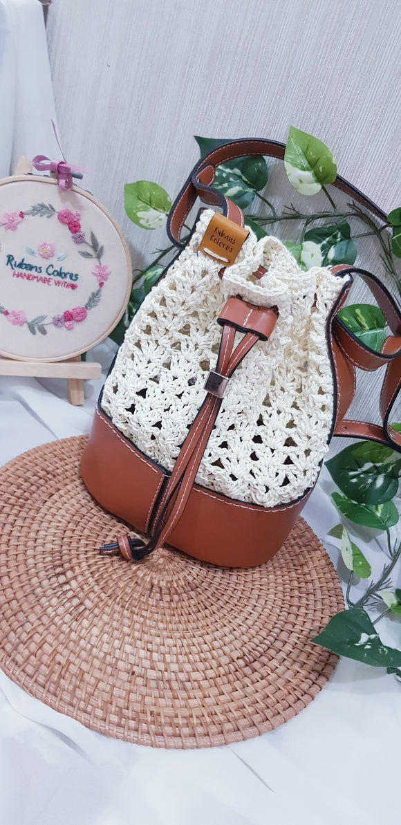 Crochet Bag: Balloon Bag with Leather Frame (1 piece only)